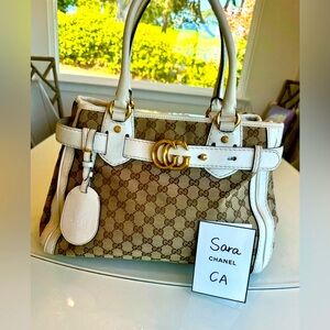 ❌SOLD OUT❌GG Beige/White GG Canvas Tote Bag 
       Off white
